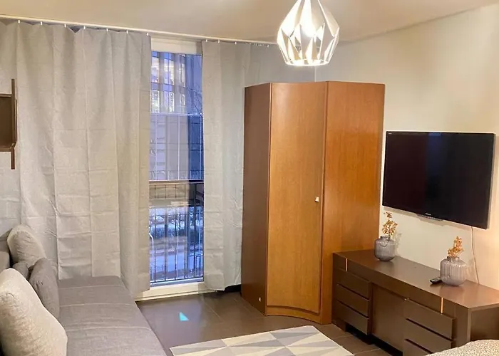 Halby In The Very Center Of Varşova