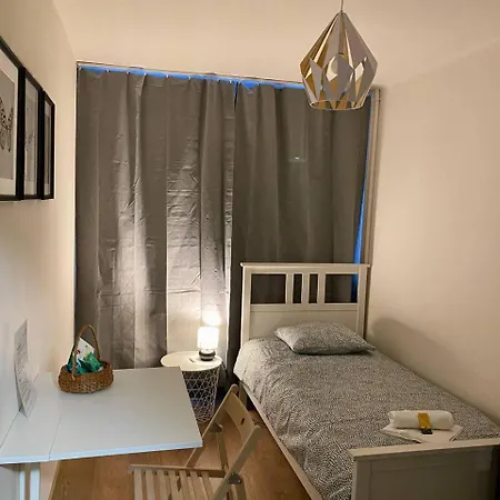 Halby In The Very Center Of * Βαρσοβία