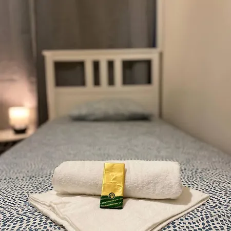 Halby In The Very Center Of Πανσιόν